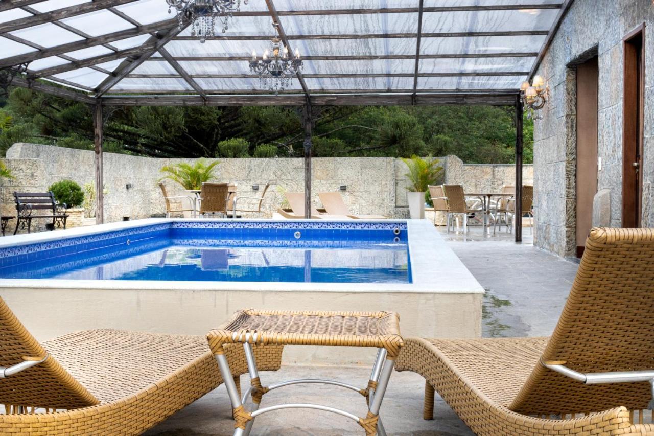 Castelo De Itaipava - Hotel, Eventos E Gastronomia Bagian luar foto