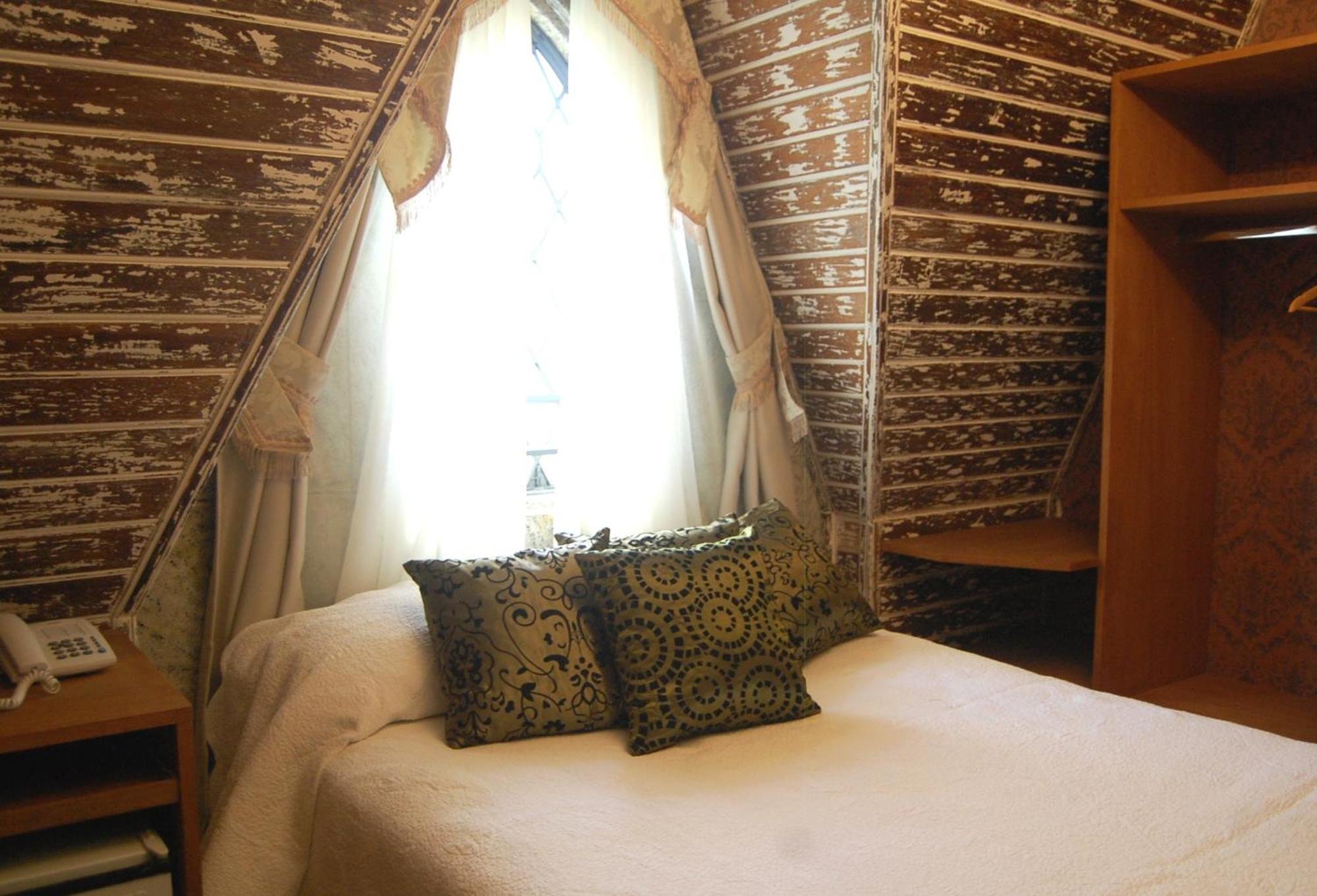 Castelo De Itaipava - Hotel, Eventos E Gastronomia Ruang foto