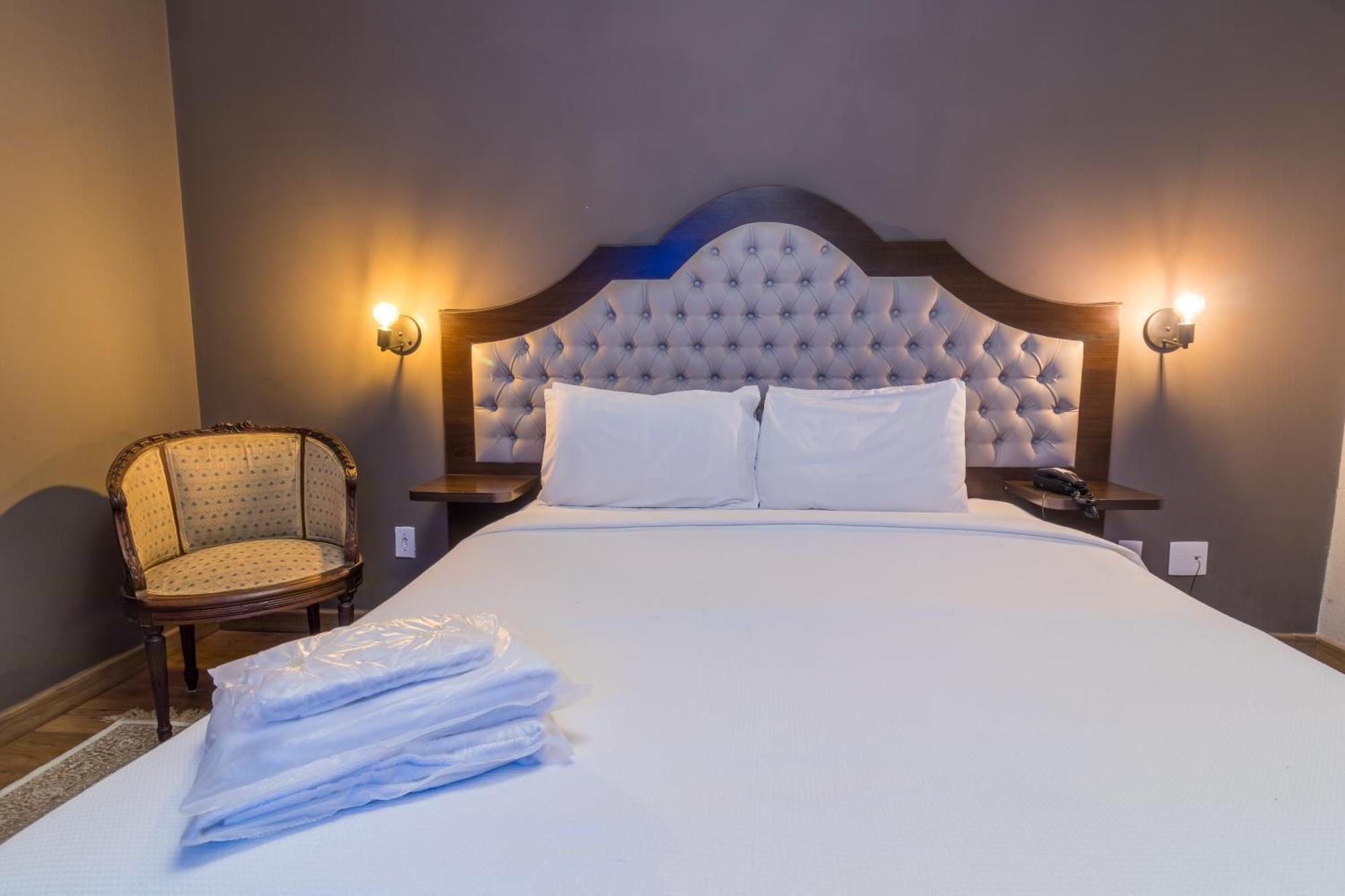 Castelo De Itaipava - Hotel, Eventos E Gastronomia Ruang foto