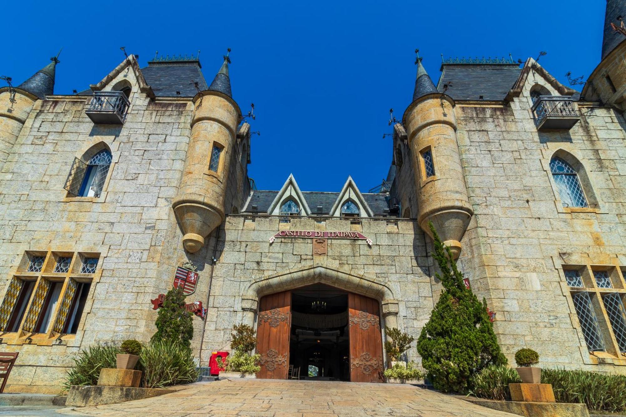 Castelo De Itaipava - Hotel, Eventos E Gastronomia Bagian luar foto