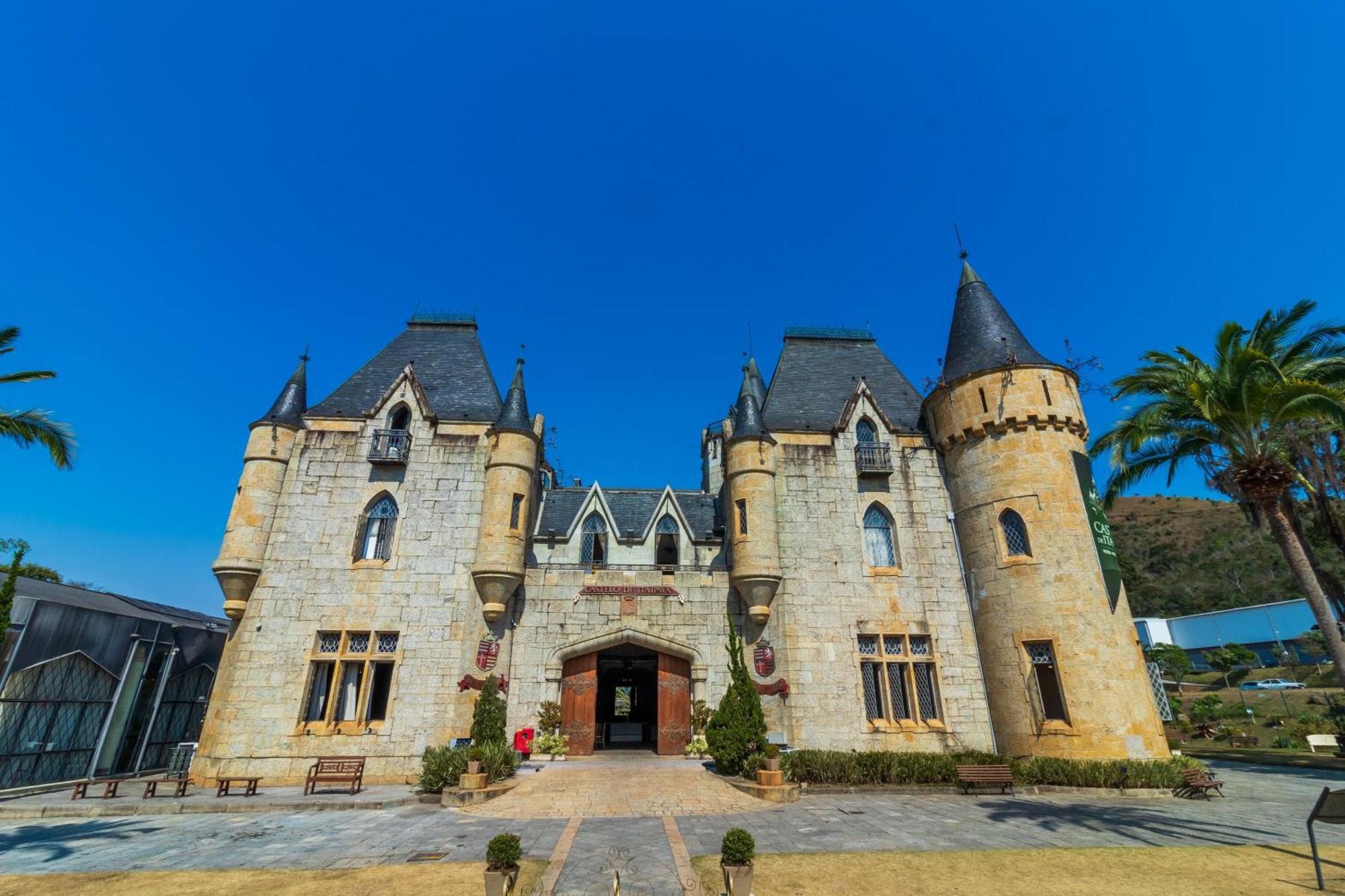 Castelo De Itaipava - Hotel, Eventos E Gastronomia Bagian luar foto