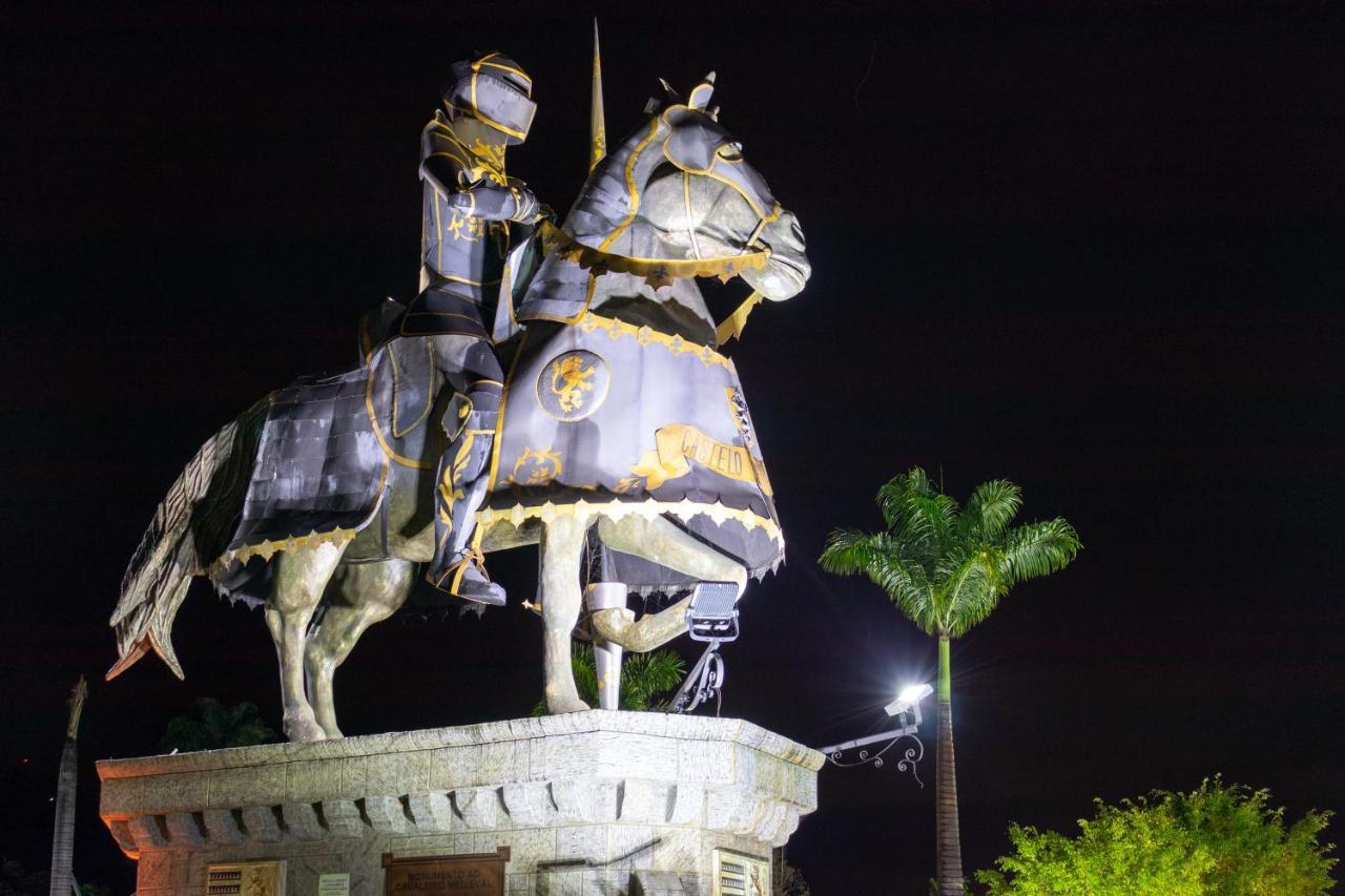 Castelo De Itaipava - Hotel, Eventos E Gastronomia Bagian luar foto